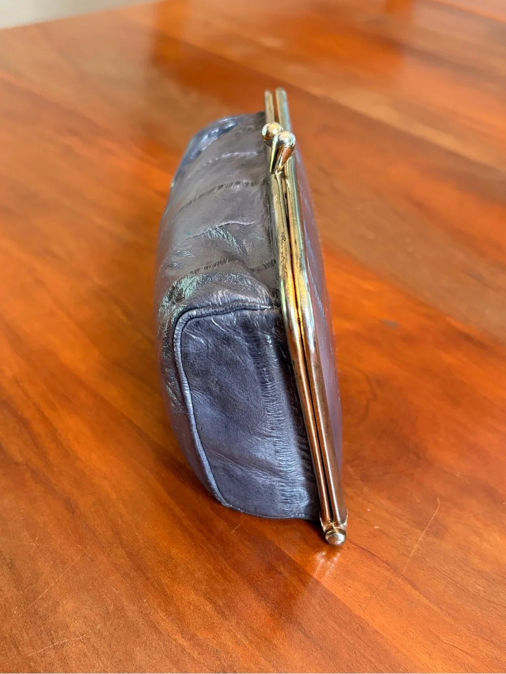 Classic Kiss-Lock Leather Clutch Wallet Cosmetic Case Eel Skin Grey